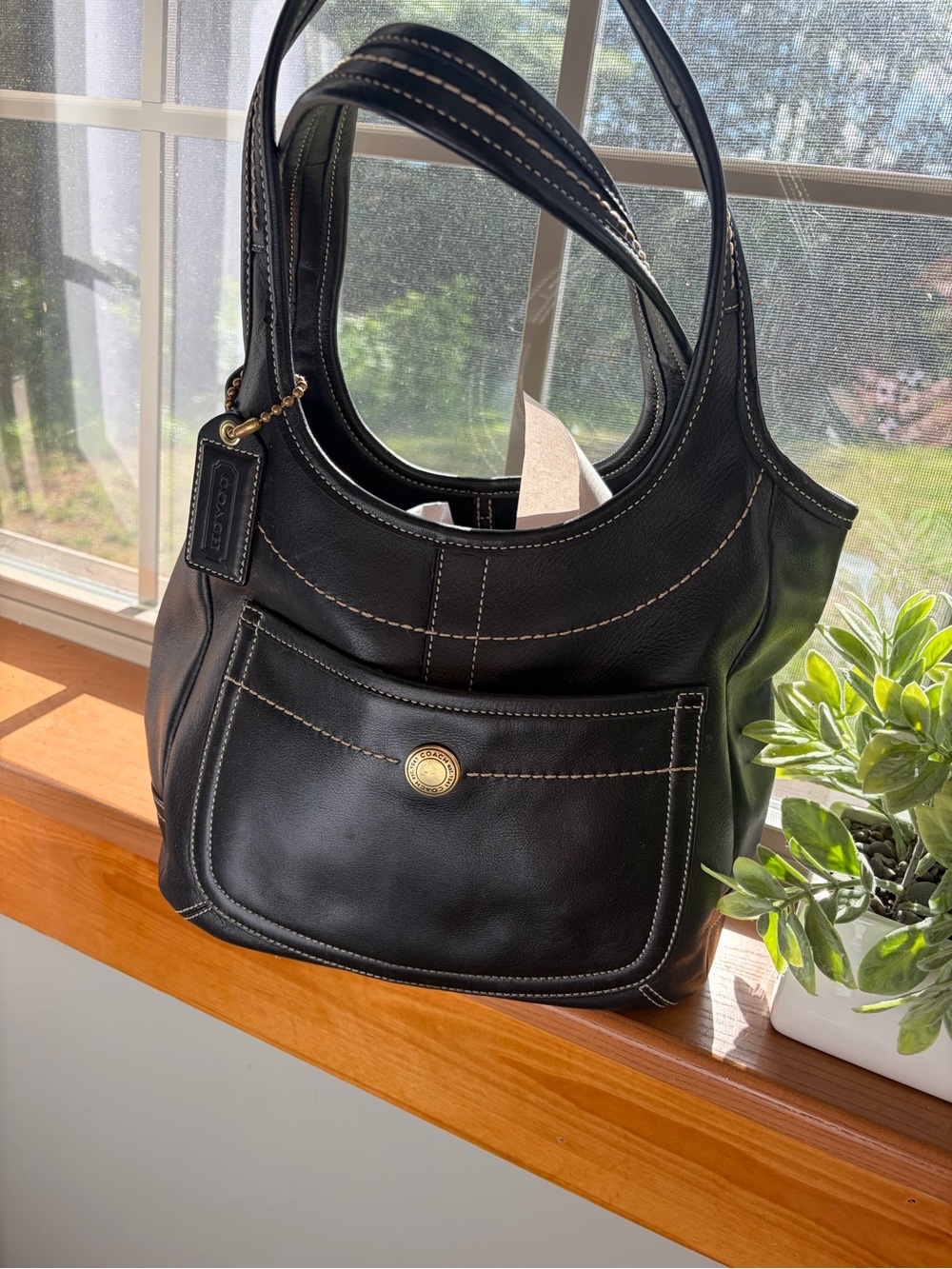 Coach  10743 Legacy Ergo  Bag Black Leather Used Handbag